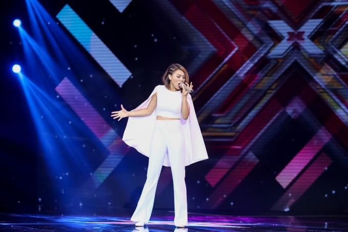 Minh Thư g&acirc;y b&atilde;o ở tập 2 v&ograve;ng Tranh đấu The X-Factor khiến BGK nể phục