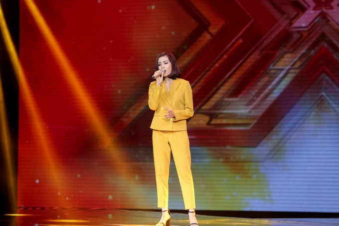 Minh Thư g&acirc;y b&atilde;o ở tập 2 v&ograve;ng Tranh đấu The X-Factor khiến BGK nể phục