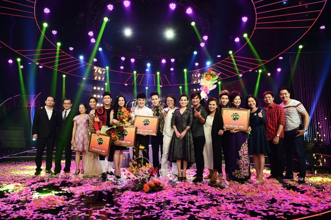 Một số h&igrave;nh ảnh trong đ&ecirc;m chung kết H&atilde;y nghe t&ocirc;i h&aacute;t.