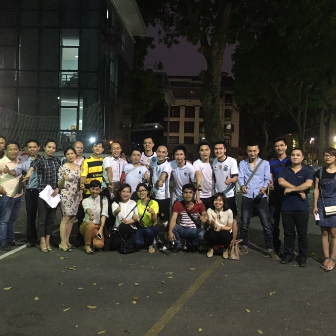 Những cổ động vi&ecirc;n