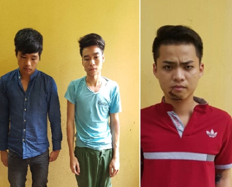 Ba thanh ni&ecirc;n đi xe m&aacute;y kh&ocirc;ng đội mũ bảo hiểm ph&oacute;ng nhanh g&acirc;y tai nạn nghi&ecirc;m trọng. ( Ảnh B&aacute; Đo&agrave;n).&nbsp;