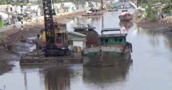 Thi công làm hư hỏng hàng chục căn nhà ở Bạc Liêu