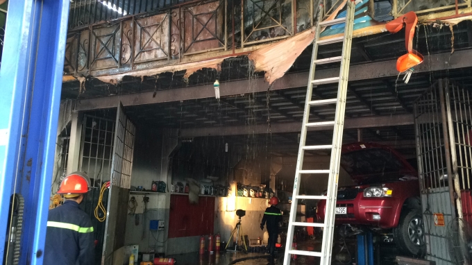 Nhiều t&agrave;i sản bị thi&ecirc;u rụi.