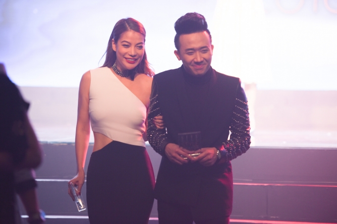 Trương Ngọc &Aacute;nh được vinh danh &ldquo;Diễn vi&ecirc;n phong c&aacute;ch nhất của năm&rdquo;