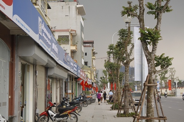 Về cơ bản c&aacute;c biển hiệu n&agrave;y đ&atilde; lắp đặt xong.