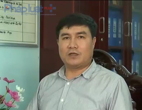 &Ocirc;ng Đỗ Xu&acirc;n Chung - Chủ tịch x&atilde; Hải Thanh cho biết, địa điểm nu&ocirc;i c&aacute; lồng của người d&acirc;n l&agrave; kh&ocirc;ng đ&uacute;ng quy định v&agrave; tỉnh sẽ di dời.