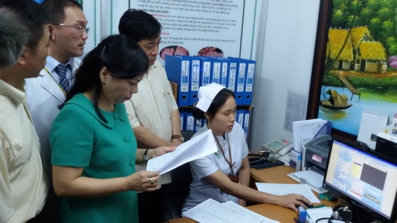 Bộ trưởng Y tế Nguyễn Thị Kim Tiến ph&ecirc; duyệt ng&agrave;y 27/4, ph&ograve;ng kh&aacute;m b&aacute;c sỹ gia đ&igrave;nh l&agrave; cơ sở đầu ti&ecirc;n trong hệ thống chuyển tuyến kh&aacute;m bệnh, chữa bệnh.&nbsp;Ảnh minh họa.