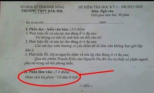 Cư d&acirc;n mạng đang truyền tay nhau h&igrave;nh ảnh đề thi học kỳ 2 m&ocirc;n Ngữ văn của trường THPT Đăk Mil khi đưa phim C&ocirc; d&acirc;u 8 tuổi để học sinh ph&acirc;n t&iacute;ch.