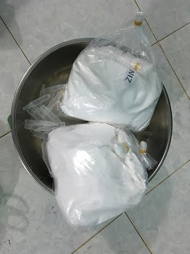 H&oacute;a chất gi&uacute;p th&acirc;n c&acirc;y gi&aacute; mập l&ecirc;n v&agrave; đẹp mắt hơn.