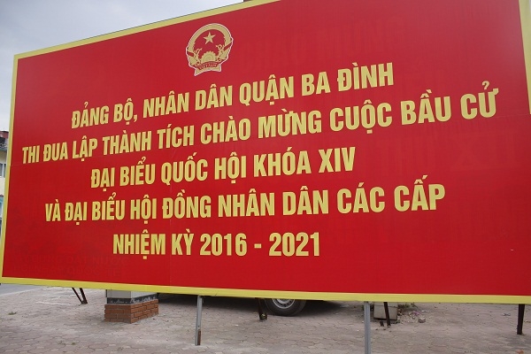 Mọi c&ocirc;ng t&aacute;c đ&atilde; chuẩn bị ho&agrave;n tất, tất cả đ&atilde; sẵn s&agrave;ng đ&oacute;n ch&agrave;o ng&agrave;y bầu cử sắp tới diễn ra th&agrave;nh c&ocirc;ng tốt đẹp. Người d&acirc;n sẽ cầm l&aacute; phiếu bầu những vị đại biểu m&agrave; m&igrave;nh tin tưởng, l&agrave;m tốt đ&uacute;ng chức năng, nhiệm vụ của m&igrave;nh trong nhiệm kỳ tới.