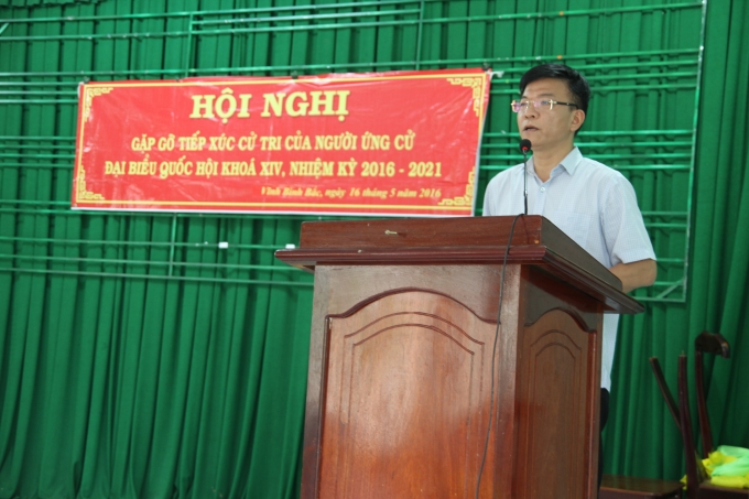 Bộ trưởng ph&aacute;t biểu tại cuộc gặp gỡ, tiếp x&uacute;c.