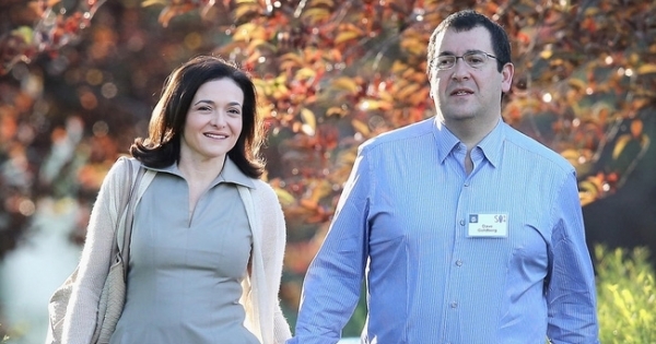 Góa phụ quyền lực nhất Facebook khiến hàng nghìn người rơi lệ khi nói về tình yêu