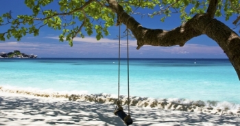 Hòn đảo đẹp nhất Thái Lan đóng cửa vô thời hạn do ô nhiễm