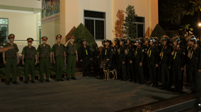 Đồng tiền quỷ &aacute;m: Cuộc đấu tranh chống tội phạm h&igrave;nh sự v&ugrave;ng bi&ecirc;n giới