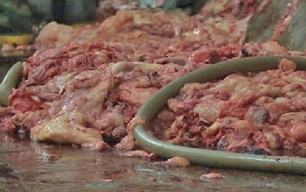 Ph&aacute;t hiện th&ecirc;m cơ sở sản xuất, chế biến thực phẩm bẩn. Ảnh: minh họa