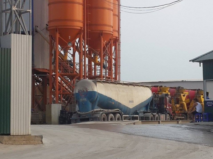 D&ugrave; đ&atilde; đi v&agrave;o hoạt động từ năm 2015, thế nhưng cho đến thời điểm hiện tại, trạm trộn b&ecirc; t&ocirc;ng Việt Tiệp vẫn chưa được cấp giấy ph&eacute;p hoạt động.