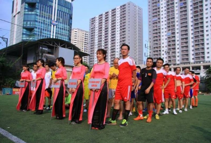 C&aacute;c đội b&oacute;ng dự giải.&nbsp;