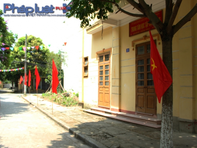 Phủ L&yacute; (H&agrave; Nam): Đường phố trang ho&agrave;ng cờ hoa trước ng&agrave;y bầu cử