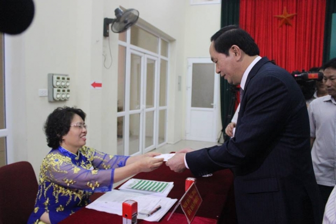 Mong đại biểu tr&uacute;ng cử đồng l&ograve;ng, dốc sức v&igrave; nh&acirc;n d&acirc;n