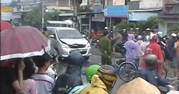 Tiền Giang: Tông trực diện ô tô, 1 người tử vong tại chỗ