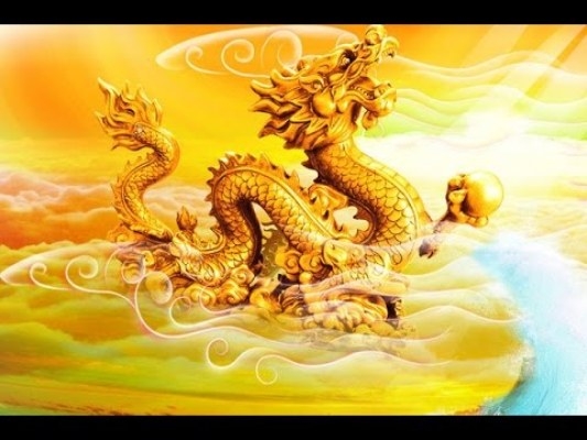 Trong văn h&oacute;a của người Việt Nam, Rồng lu&ocirc;n ở vị tr&iacute; tối thượng, thể hiện quyền uy sức mạnh của c&aacute;c Thi&ecirc;n tử. Ảnh: internet.