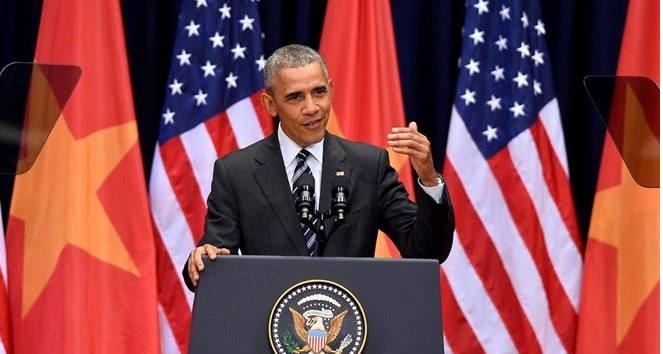 Obama ph&aacute;t biểu trước giới trẻ Việt. Ảnh: Ho&agrave;ng H&agrave;.