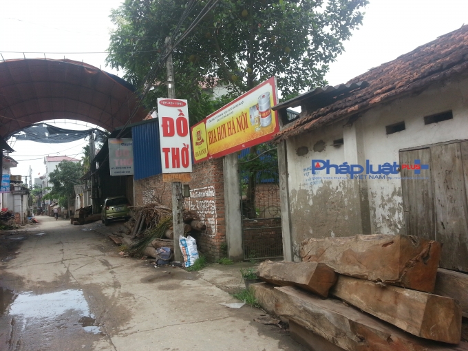 Gia đ&igrave;nh H. nơi xay ra đ&aacute;m ch&aacute;y.