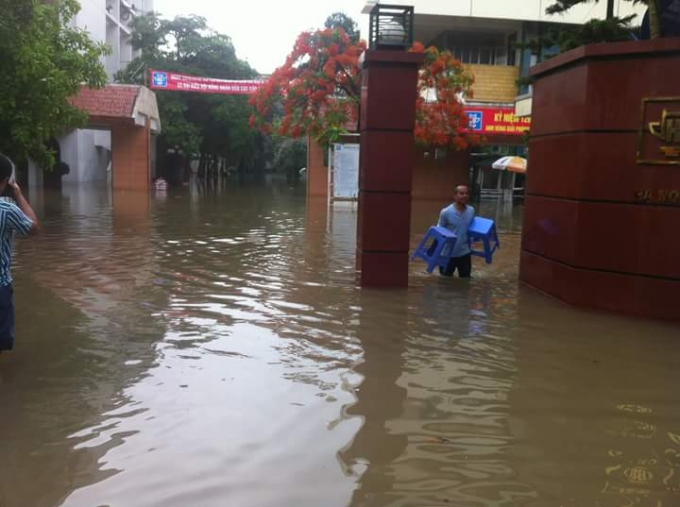 &nbsp;Đại học Kiến Tr&uacute;c H&agrave; Nội