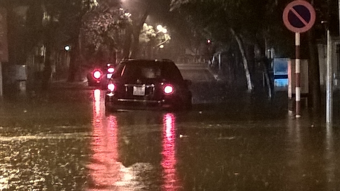 Nhiều xe &ocirc; t&ocirc;