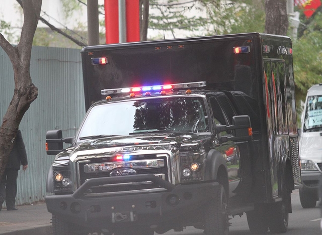 Đo&agrave;n xe bảo vệ Tổng thống Obama. (Ảnh: D&acirc;n tr&iacute;)