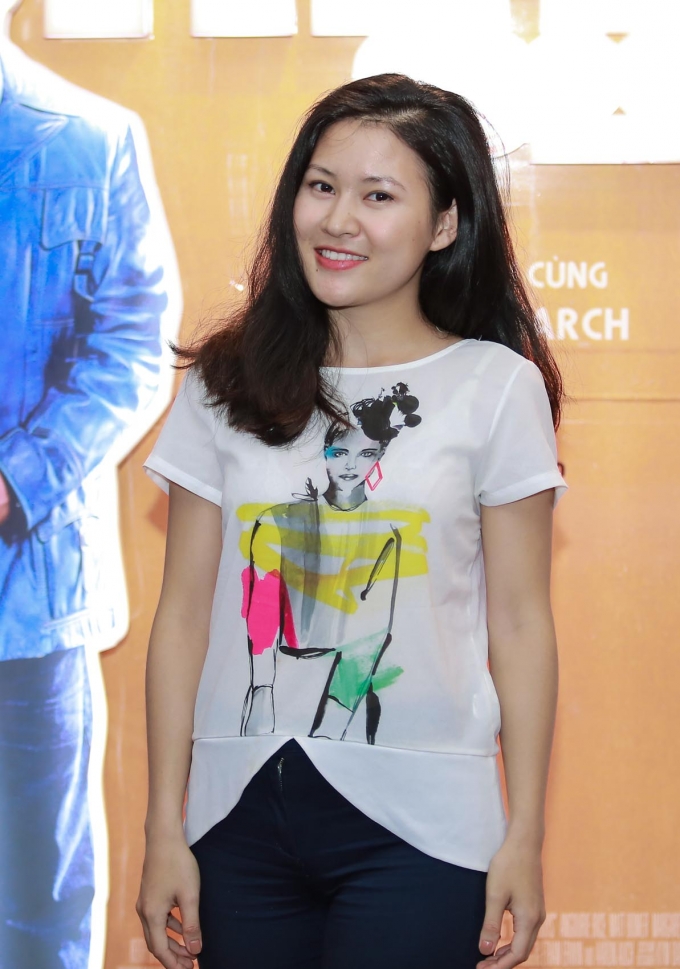 Trang Moon h&agrave;o hứng c&ugrave;ng Min gặp gỡ &ldquo;Những ch&agrave;ng trai ngoan&rdquo;