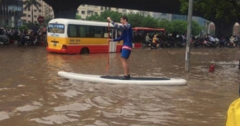 Những hình ảnh thú vị về trận mưa ngày 25/5