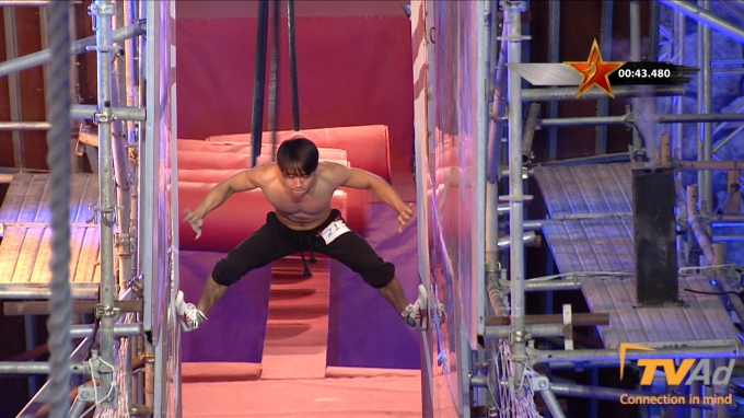 &nbsp;V&otilde; Quế L&acirc;m với th&agrave;nh t&iacute;ch 01:13:21.