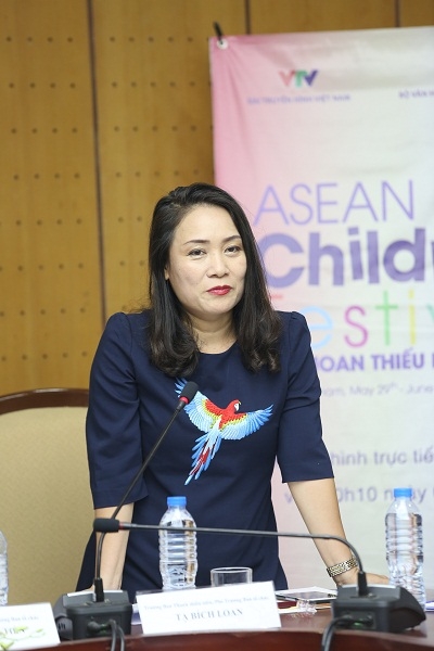 Nh&agrave; b&aacute;o Tạ B&iacute;ch Loan.