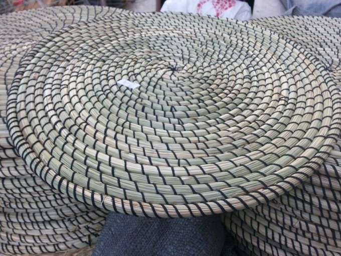 &nbsp;Những chiếc đĩa được l&agrave;m v&ocirc; c&ugrave;ng kh&eacute;o l&eacute;o.