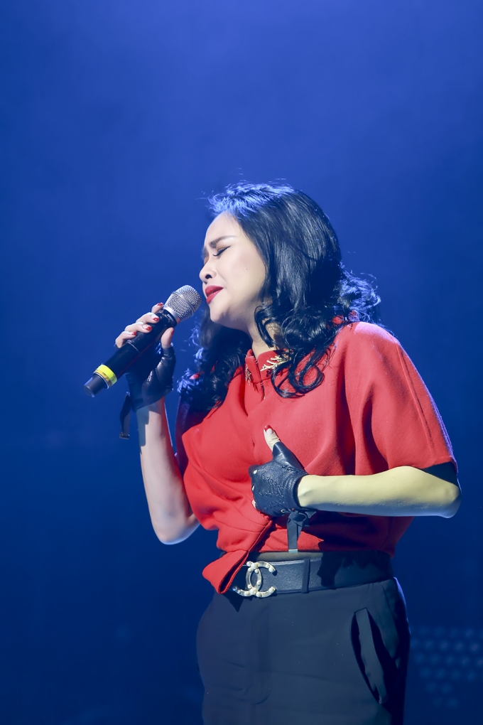 H&agrave;ng loạt c&aacute;c ca kh&uacute;c lừng danh được Thanh Lam v&agrave; T&ugrave;ng Dương thể hiện đầy cảm x&uacute;c, lắng đọng.&nbsp;