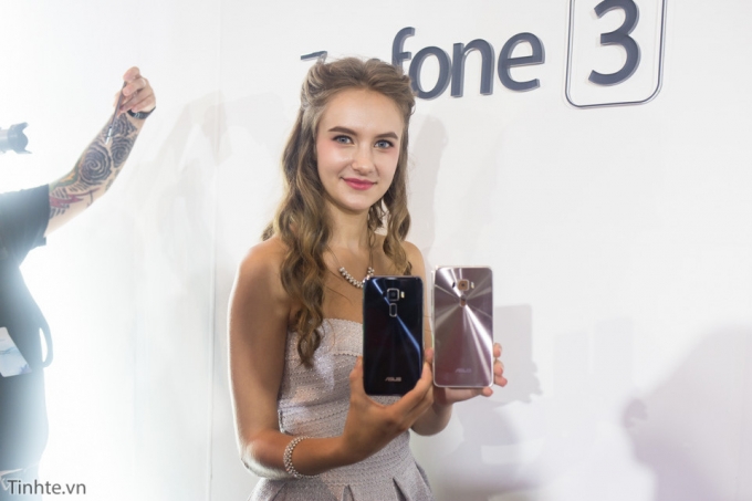 Tr&ecirc;n tay Asus Zenfone 3: Thiết kế cao cấp, Snapdragon 625, gi&aacute; $249