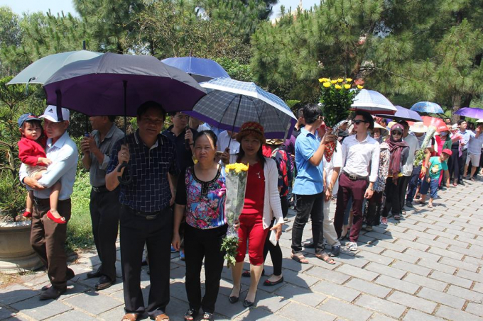 Kh&ocirc;ng qu&ecirc;n lưu lại những bức ảnh l&agrave;m kỷ niệm trong dịp lễ.