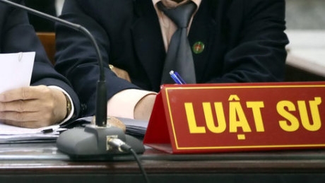 12 luật sư bị thu hồi thẻ hành nghề