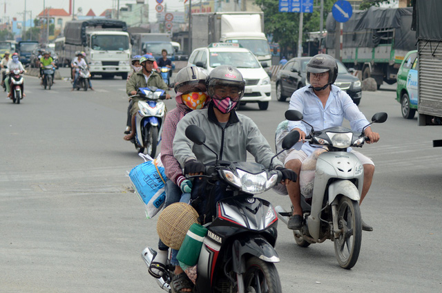 Rổ th&igrave; phải l&agrave; rổ tre ở qu&ecirc; mới chất.