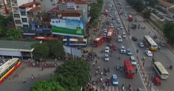 Toàn cảnh giao thông Thủ đô ngày 2/5: Vẫn chưa xảy ra ùn tắc