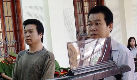 Hai anh em cùng vào tù vì rủ nhau buôn ma túy