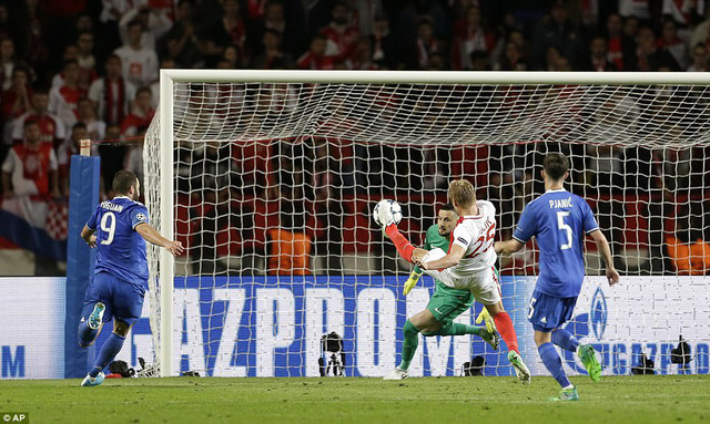 AS Monaco đ&atilde; khởi đầu tốt hơn, nhưng kh&ocirc;ng thể tận dụng được cơ hội.