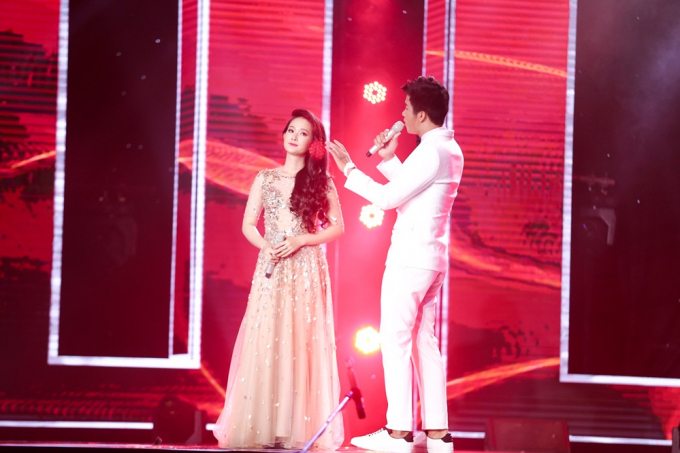 &nbsp;Mạnh Đồng - Xu&acirc;n Hương cặp đ&ocirc;i