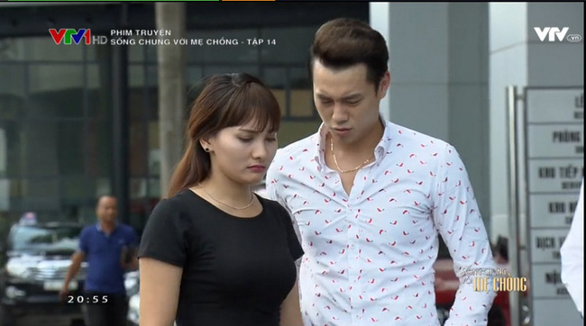 Tranh c&atilde;i việc chọn xe, vợ chồng Thanh - V&acirc;n vẫn chưa chọn được xe ưng &yacute;.