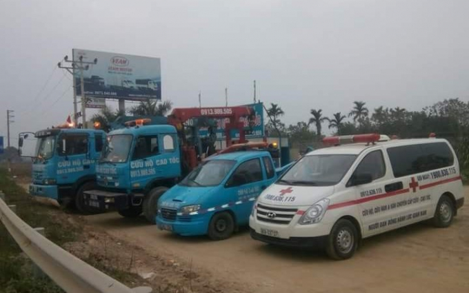 Trng t&acirc;m cứu hộ cao tốc Ph&aacute;p V&acirc;n - Cầu Giẽ l&agrave; đơn vị đ&atilde; hỗ trợ vận chuyển chiếc xe bị sự cố của anh Cường.