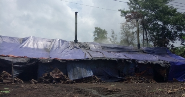 Đắk Lắk: Tố cáo lò than gây ô nhiễm, 1 người dân bị chặn đánh