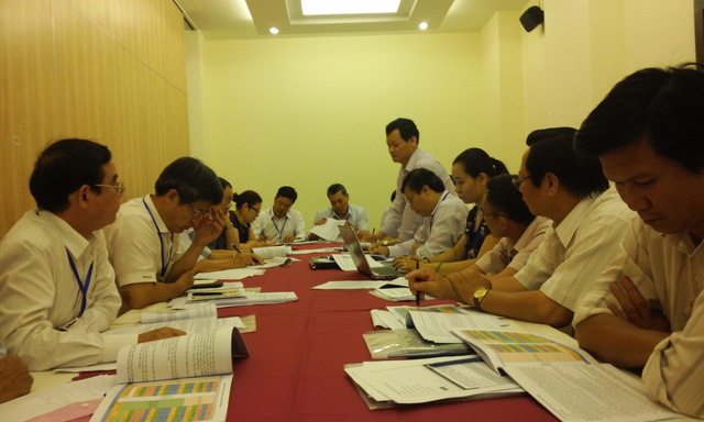 C&aacute;c nh&agrave; gi&aacute;o tham gia g&oacute;p &yacute; Dự thảo Chương tr&igrave;nh gi&aacute;o dục phổ th&ocirc;ng tổng thể