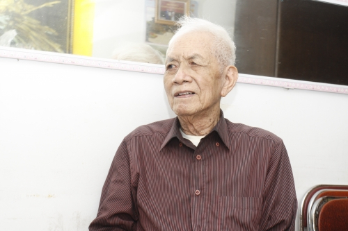 Đại t&aacute; Nguyễn Việt kể về những ng&agrave;y chiến đấu tại Điện Bi&ecirc;n Phủ năm 1953-1954.