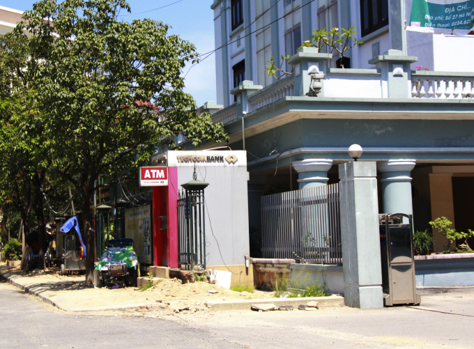 Gi&agrave;nh lại vỉa h&egrave; ở Huế: Chủ tịch phường Ph&uacute; Hội n&oacute;i nhưng kh&ocirc;ng l&agrave;m?